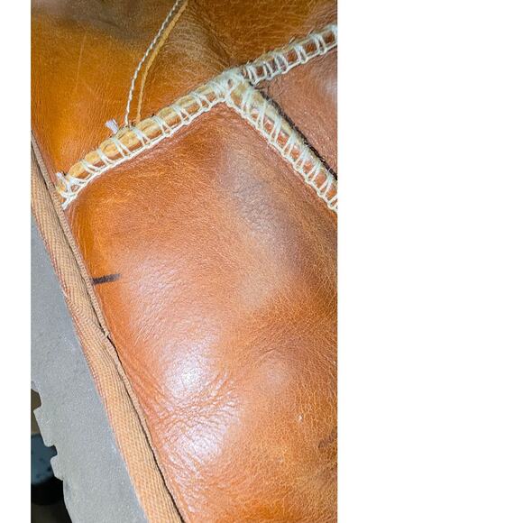 UGG AUSTRALIA CLASSIC SHORT LEATHER BOMBER BROWN CHESTNUT Size 7 - Picture 8 of 11